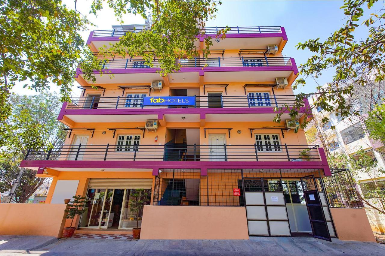Fabexpress Manyu Inn - Nr Haralur Road Bangalore Exterior photo